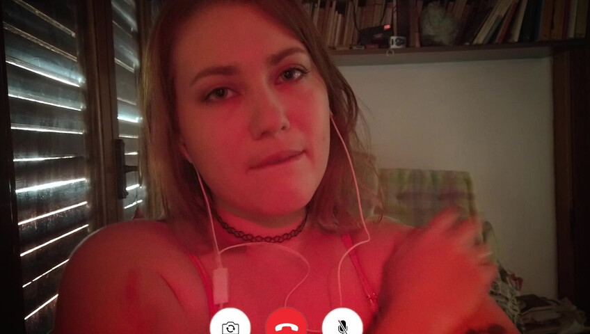 Mindarina ASMR - Facetime Roleplay