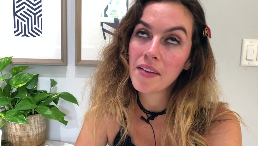 Miss Bell ASMR - 10 September 2021 - I Give You A Massage