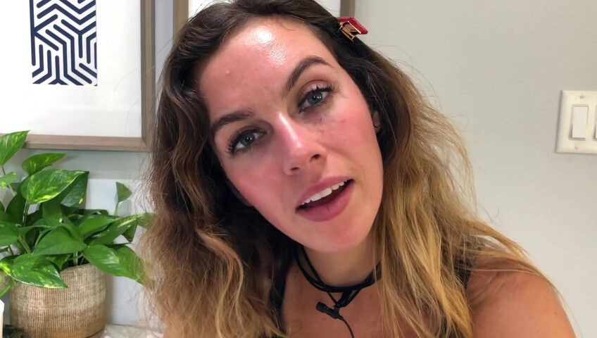 Miss Bell ASMR - 10 September 2021 - I Give You A Massage