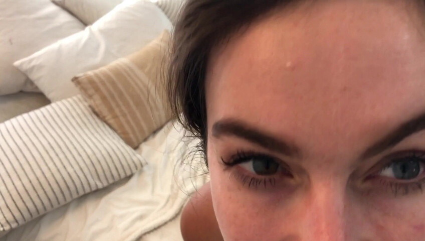 Miss Bell ASMR - 26 April 2021 - Hang Out With Your Girlfriend In Bed