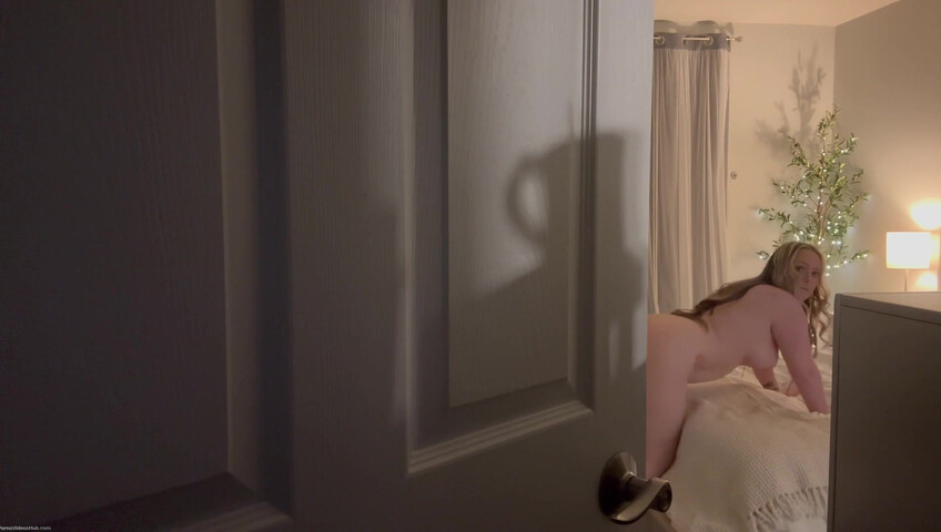 Miss Cassi - Encouraging Masturbation and Ejaculation on my Breasts 4K