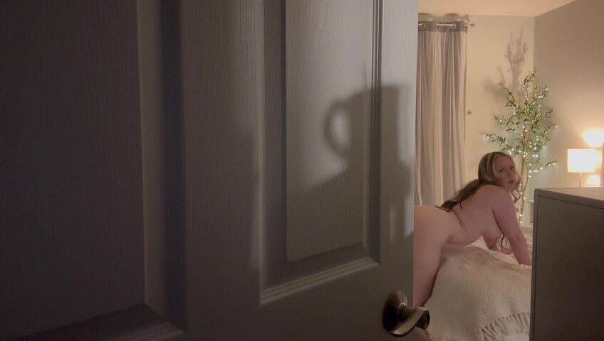 Miss Cassi - Encouraging Masturbation and Ejaculation on my Breasts 4K