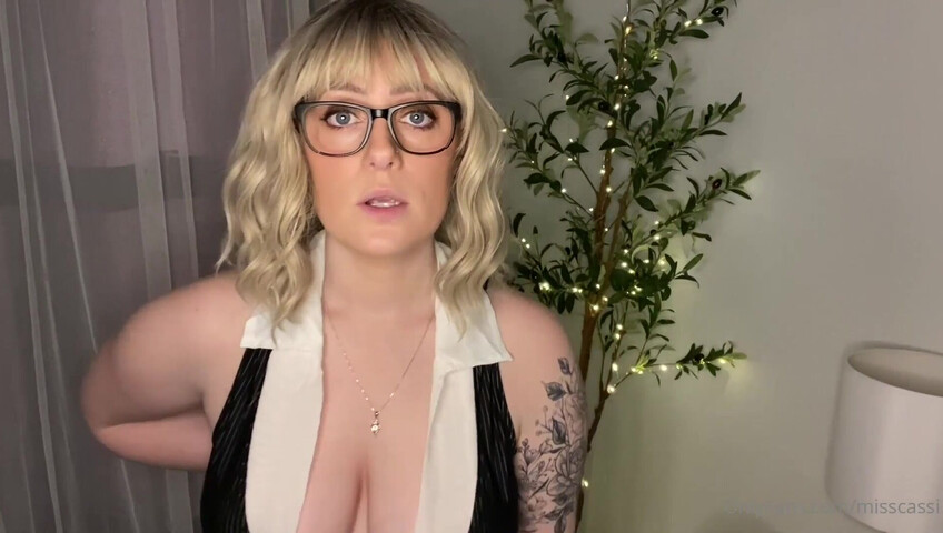 Miss Cassi ASMR - Sloppy Teacher Sneaks & Sucks You off