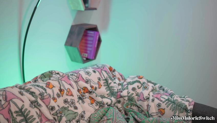 Miss Malorie Switch - Daddy Do Me Instead