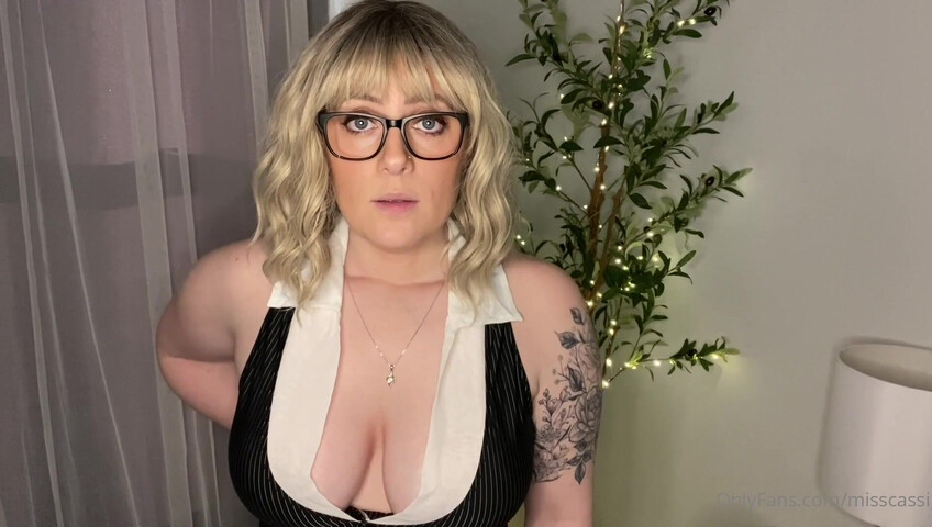 MissCassi - Sloppy Teacher Sneaks and Sucks You Off