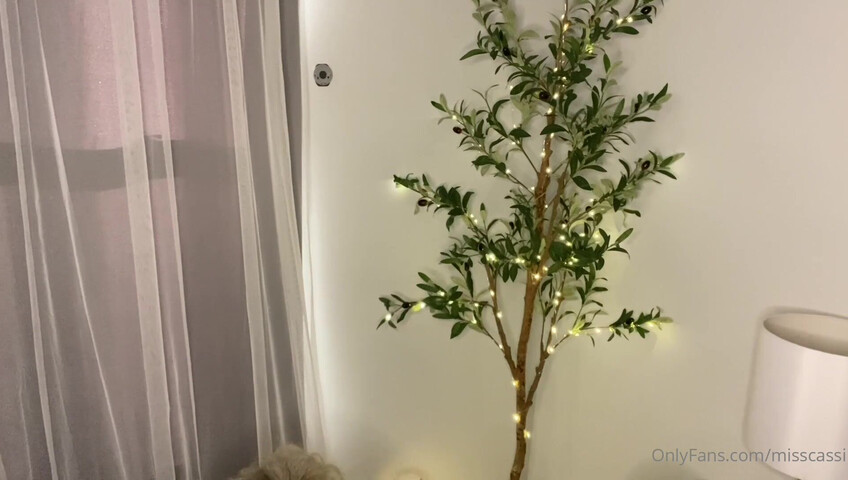 MissCassi - Sloppy Teacher Sneaks and Sucks You Off