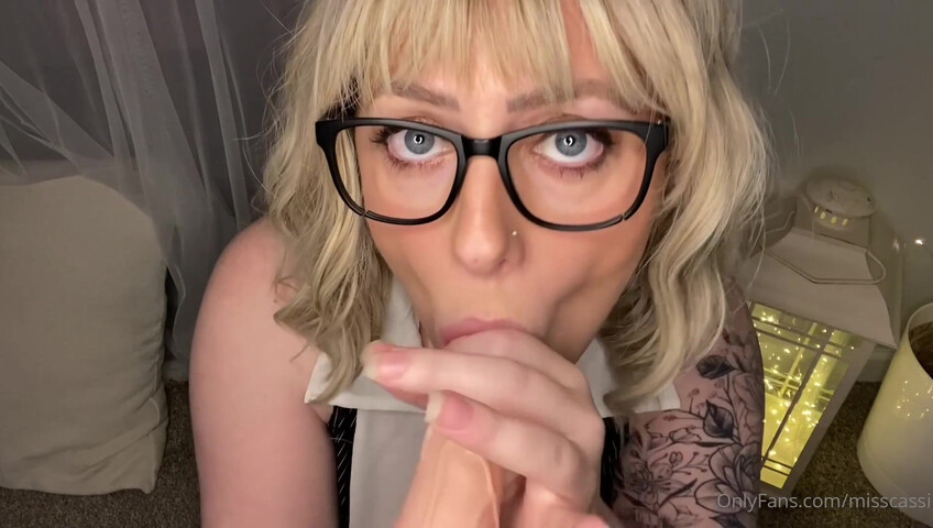 MissCassi - Sloppy Teacher Sneaks and Sucks You Off