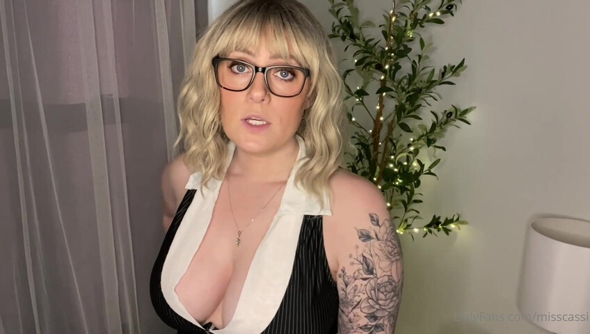 MissCassi - Sloppy Teacher Sneaks and Sucks You Off