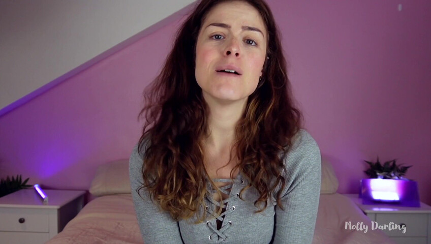 Molly Darling - Mommy Misogyny Lesson