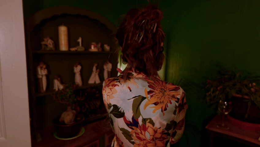 Sydney Harwin - Mommy FINALLY Understands