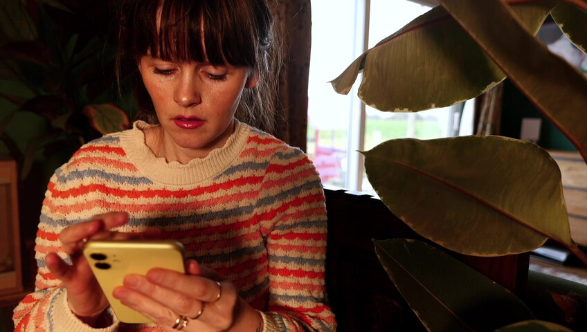 Sydney Harwin - Mommy FINALLY Understands