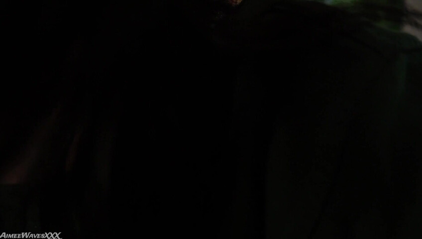 AimeeWavesXXX - Mommys Shocking Christmas