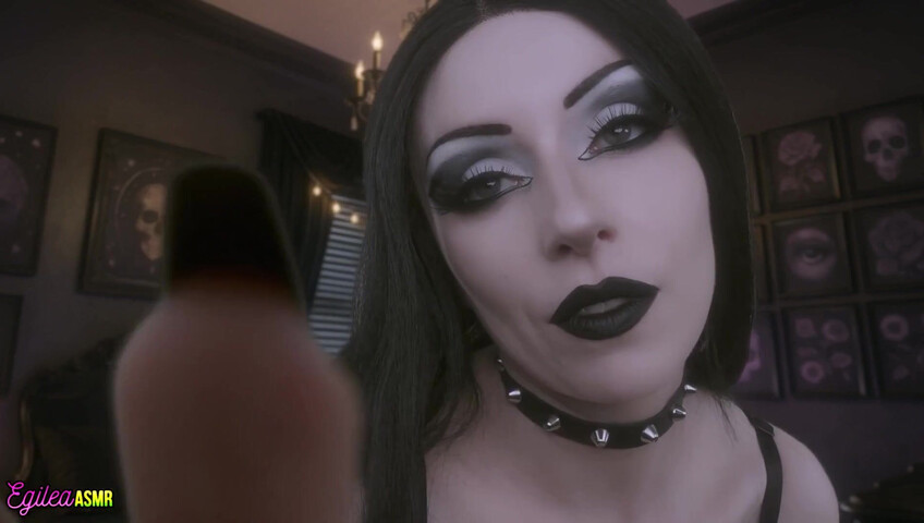 Egilea ASMR - Goth Girl Kisses You