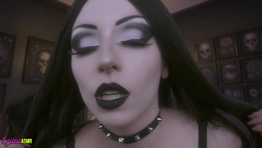 Egilea ASMR - Goth Girl Kisses You