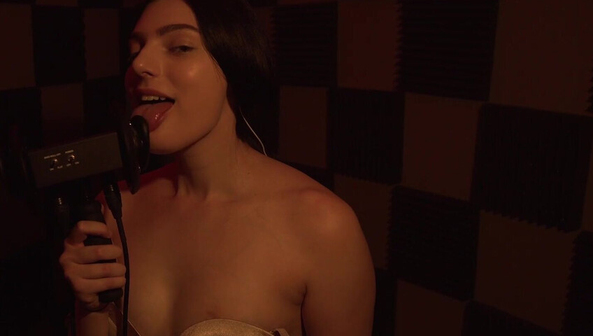 Ekko ASMR - 30 May 2021 - Bare Tits Ear Licking