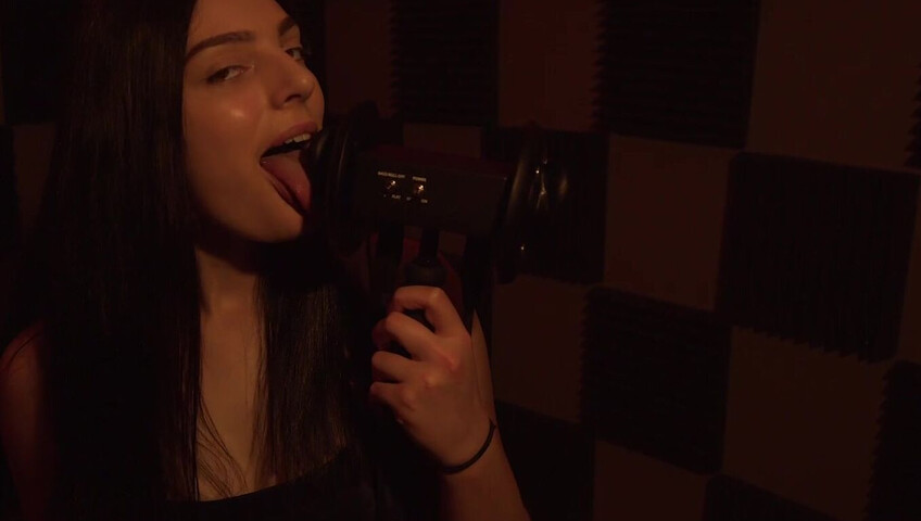 Ekko ASMR - 30 May 2021 - Bare Tits Ear Licking