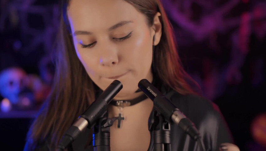 Honeygirl ASMR - Kisses