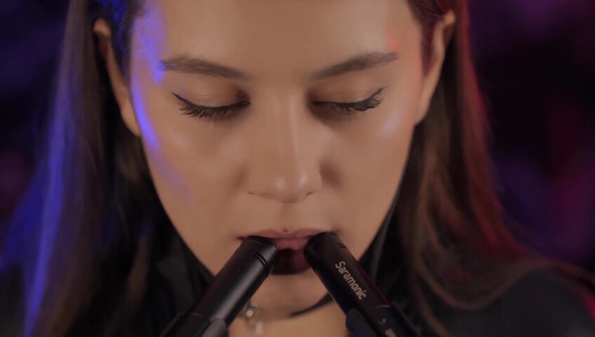 Honeygirl ASMR - Kisses