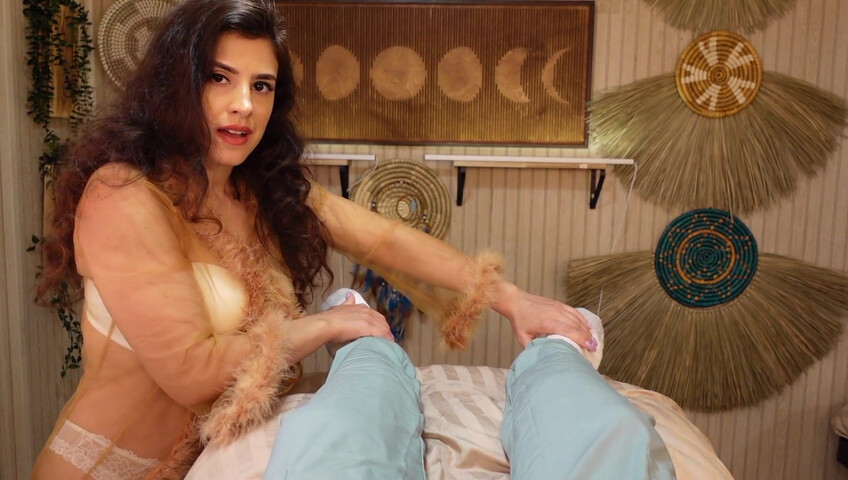 Irma La Dulce ASMR - Red Energy Reiki