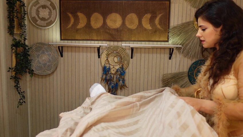 Irma La Dulce ASMR - Red Energy Reiki