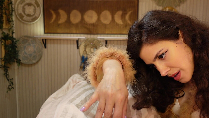 Irma La Dulce ASMR - Red Energy Reiki