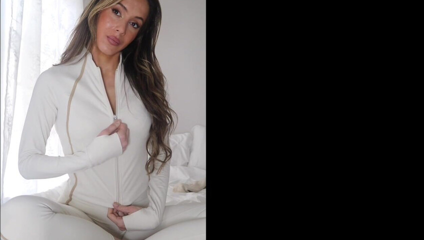 Isabella ASMR 17 January 2025 - flirty popular classmate has another kiss for you