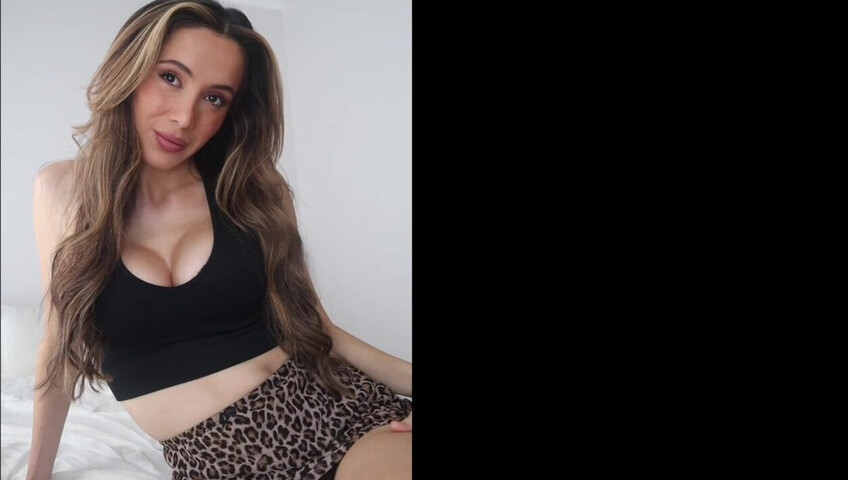 Isabella ASMR 8 November 2024 - what happens after your crush sits on your lap