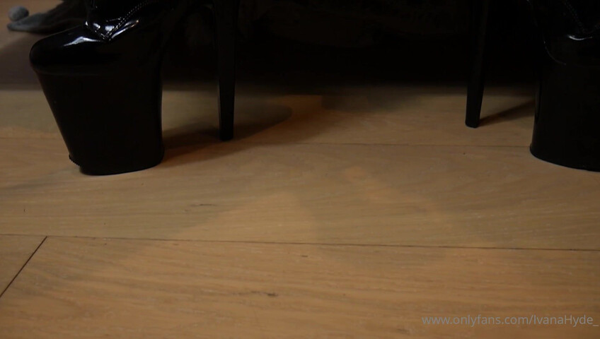 Ivana Hyde - Latex Doll Creampie