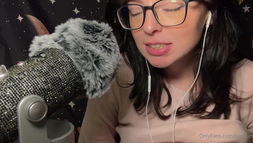 Koriayn ASMR Pussy Sounds