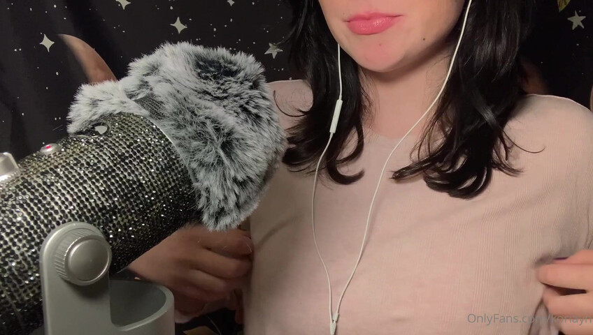 Koriayn ASMR Pussy Sounds