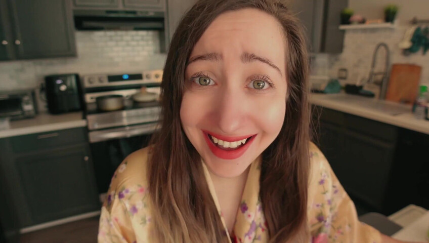 Lalunalewd - Don't Leave Your Mean Mommy