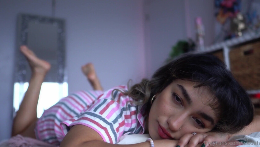 Leedah ASMR - Girlfriend Sucks You Off