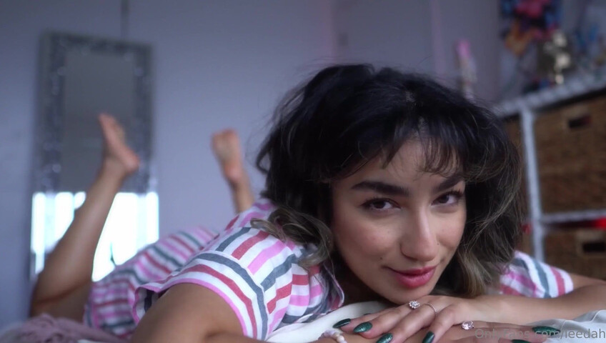 Leedah ASMR - Girlfriend Sucks You Off