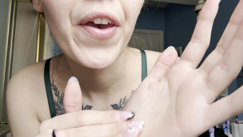 MadzzWorld - ASMR spit painting