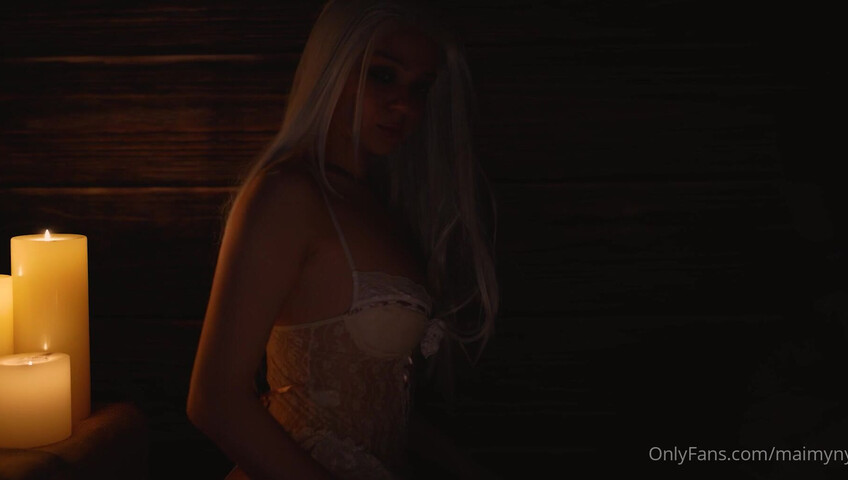 Maimy ASMR - Ciri Cosplay
