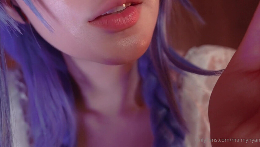 Maimy ASMR - Roxy Cheers You Up