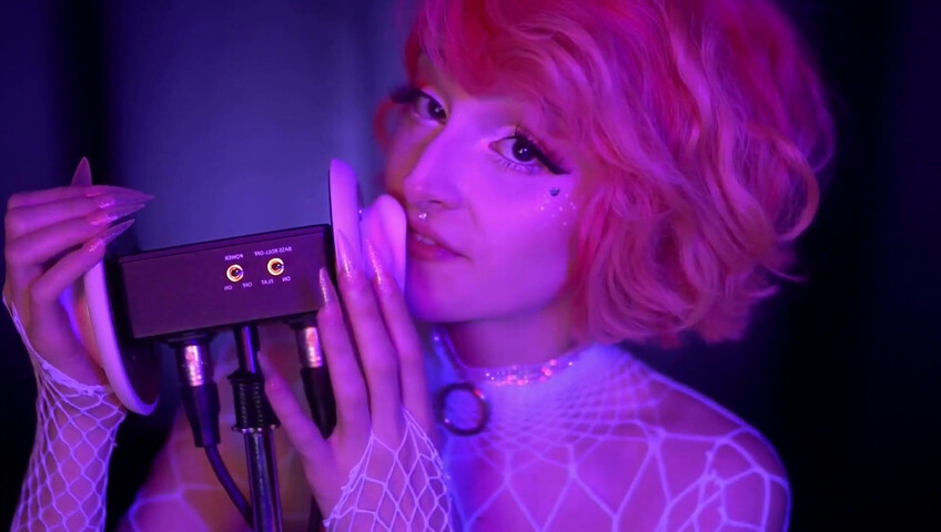 Mewlies ASMR -  INTENSE Deep Ear Mouth Cupping Patreon Exclusive