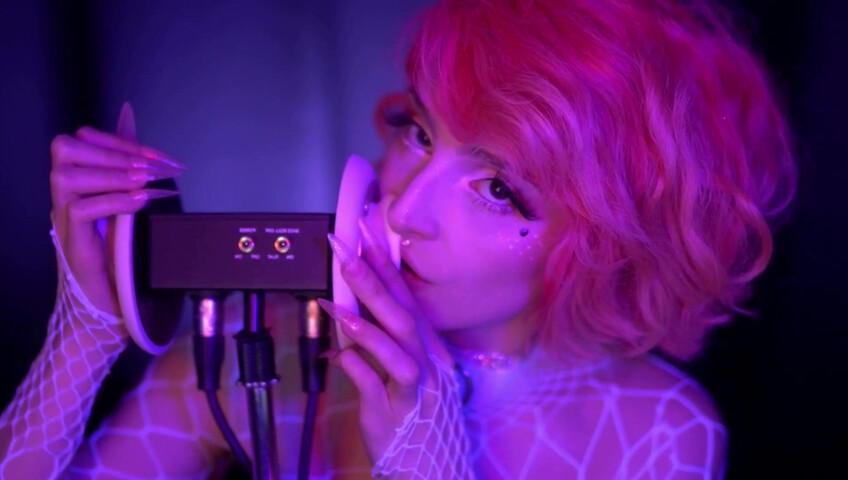 Mewlies ASMR -  INTENSE Deep Ear Mouth Cupping Patreon Exclusive