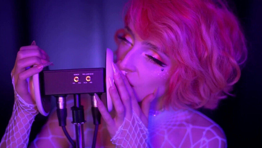 Mewlies ASMR -  INTENSE Deep Ear Mouth Cupping Patreon Exclusive