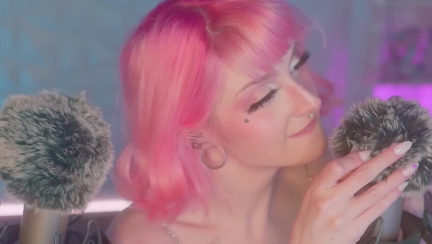 Mewlies ASMR - (Hyper Satisfying) Breathy Inaudibles & Fluffy Ear Attention