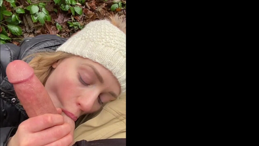 Mia Malkova Outdoor Blowjob