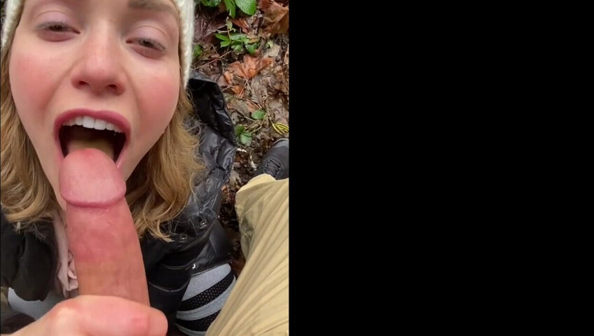 Mia Malkova Outdoor Blowjob