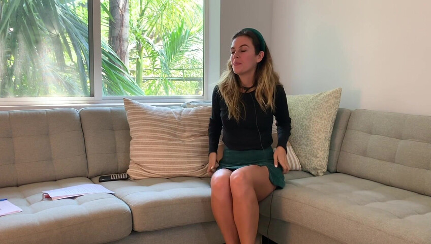 Miss Bell ASMR - 29 March 2021 - Roleplay