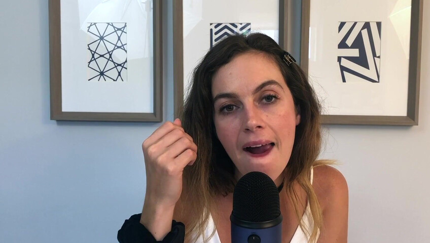 Miss Bell ASMR - Kisses and mouth sounds - 24 May 2021