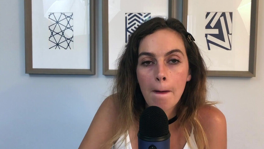 Miss Bell ASMR - Kisses and mouth sounds - 24 May 2021