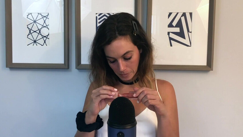 Miss Bell ASMR - Kisses and mouth sounds - 24 May 2021