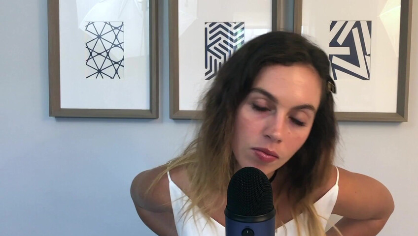 Miss Bell ASMR - Kisses and mouth sounds - 24 May 2021