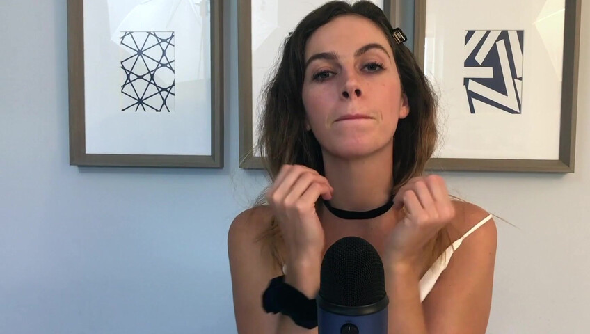 Miss Bell ASMR - Kisses and mouth sounds - 24 May 2021