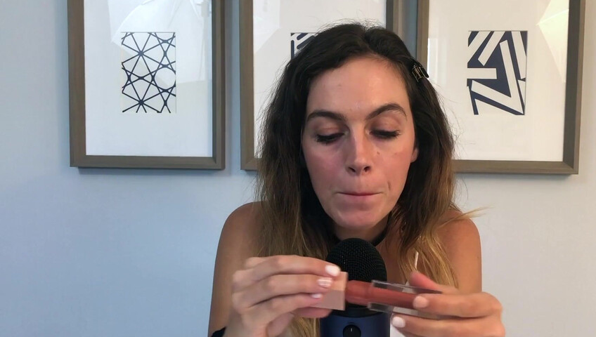 Miss Bell ASMR - Kisses and mouth sounds - 24 May 2021