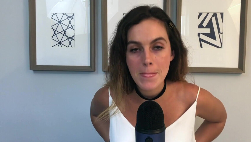 Miss Bell ASMR - Kisses and mouth sounds - 24 May 2021